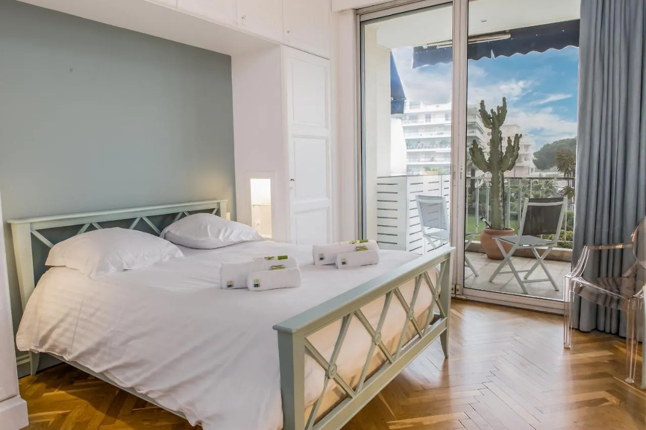 Immogroom- Apartment - Luxurious - Sea View -La Croisette Cannes 0*,